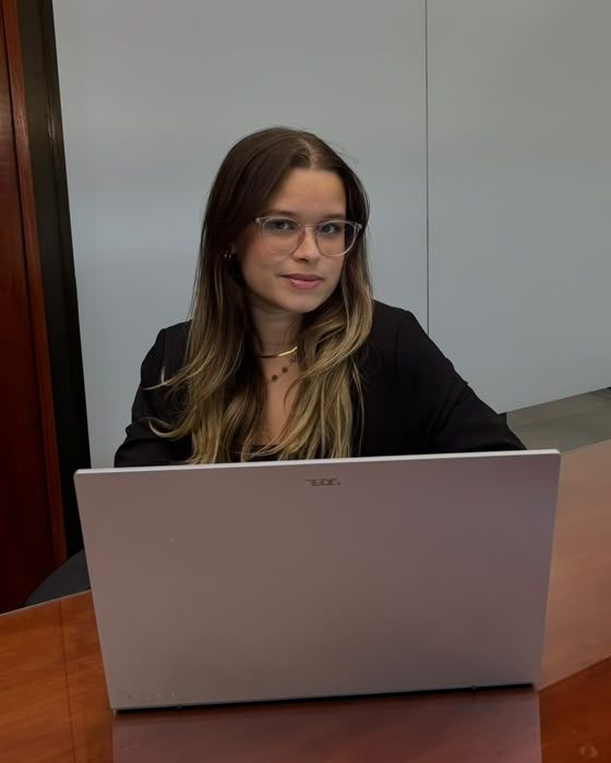 Dra. Luana Falheiro, sócia do Falheiro Advogados.